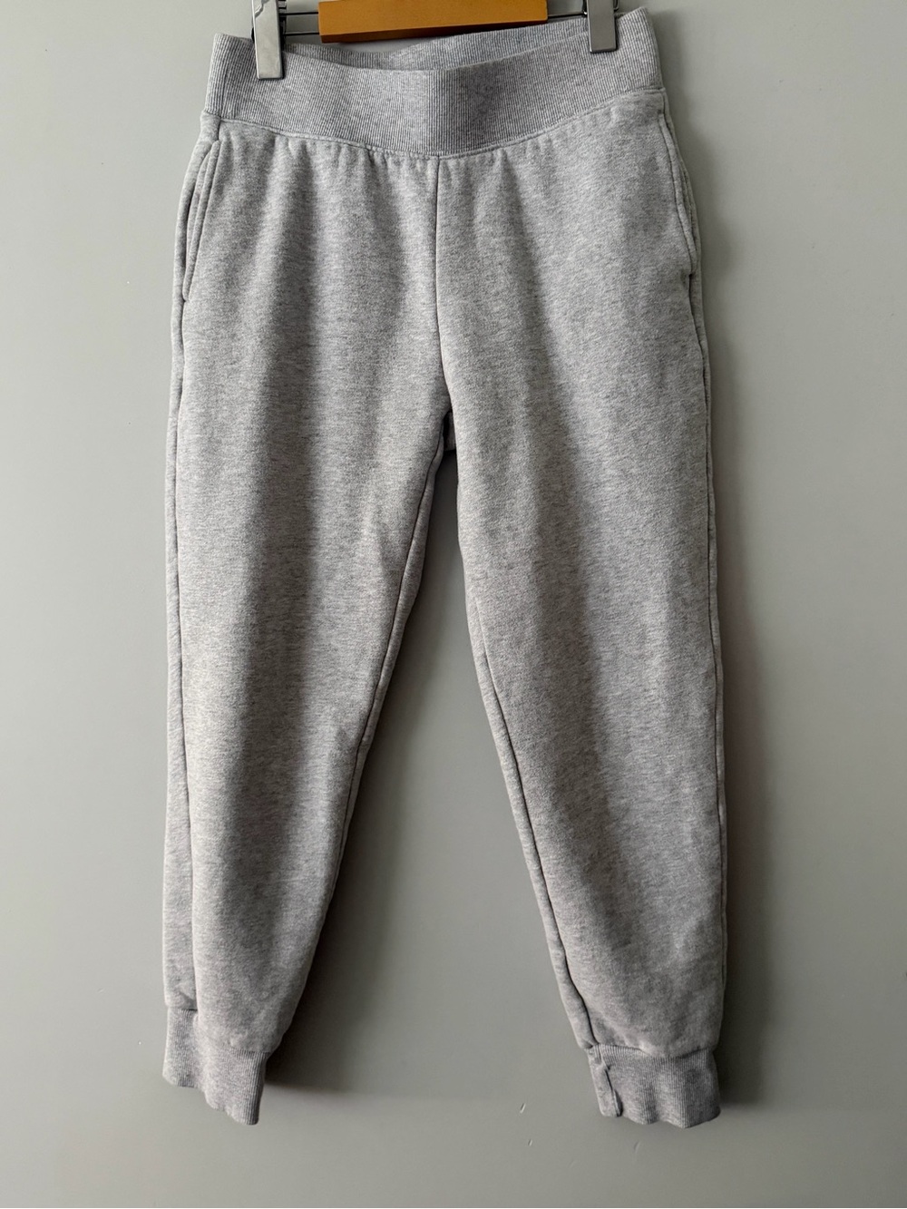 TNA Light Gray Women's Fleece Jogger Pants